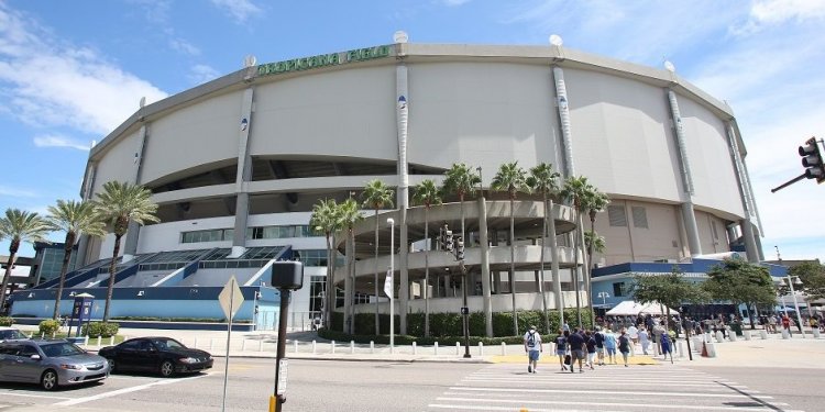 Tampa Bay Rays Pound Red Sox