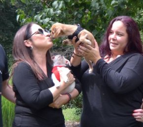 Gloria Estefan with her assistant Heather Belhran at